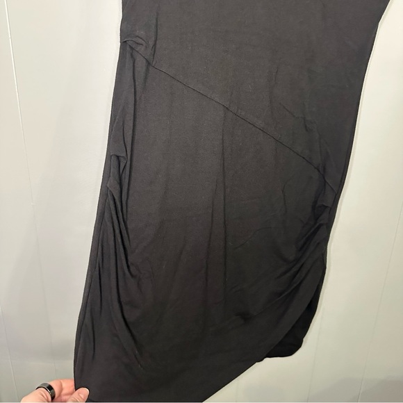 Athleta Black Ruched Side T-Shirt Dress – Size M - Picture 2 of 4